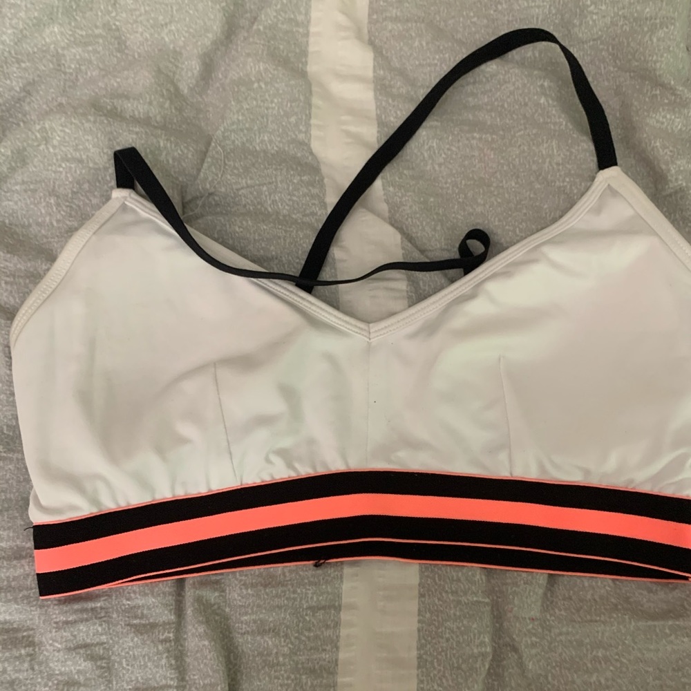 Forever 21 sports bra